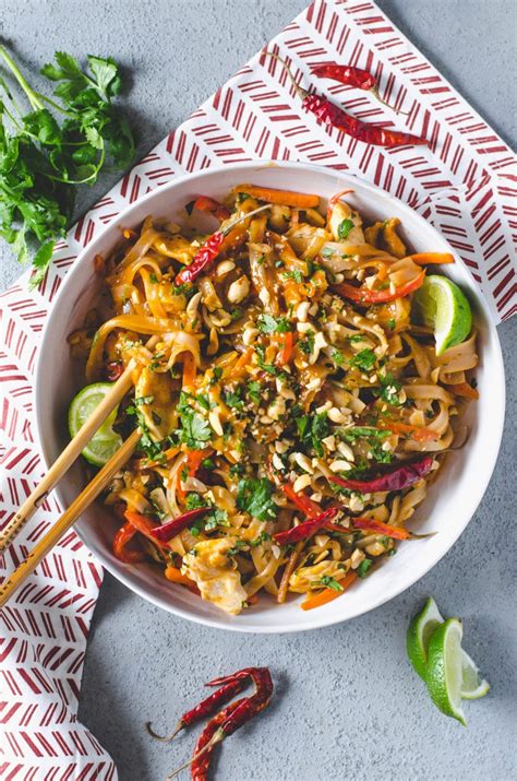 easy-spicy-chicken-pad-thai-my-modern-cookery image