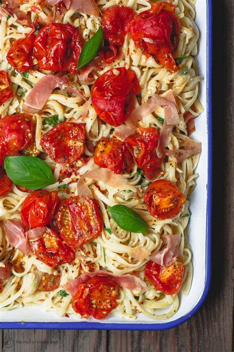 easy-carbonara-recipe-with-roasted-tomato-and image