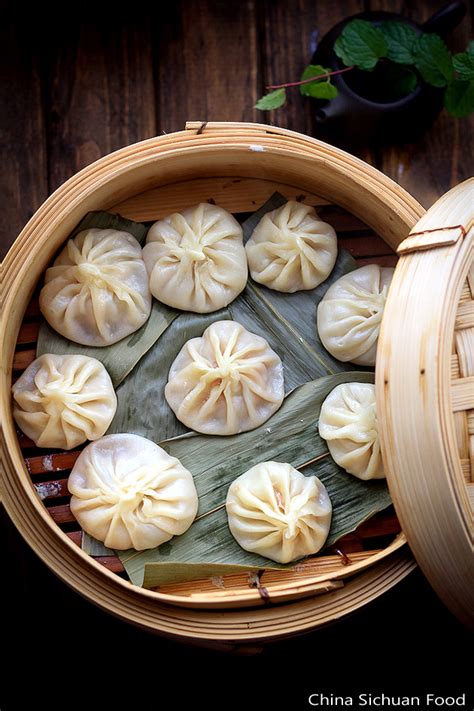 xiao-long-bao-soup-dumplings-china-sichuan-food image