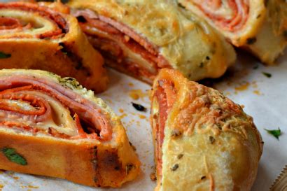 ham-and-pepperoni-stromboli-tasty-kitchen image