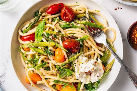 lemony-ricotta-pasta-with-roasted-asparagus-and image