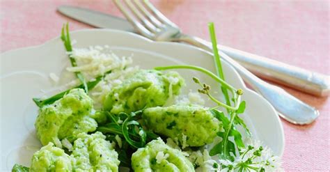 herb-gnocchi-recipe-eat-smarter image