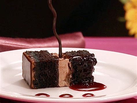 moist-mascarpone-chocolate-cake-with-a-honey-cream image