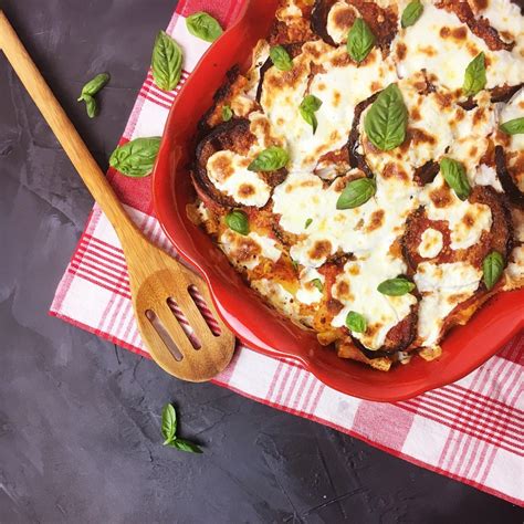 baked-ziti-with-eggplant-and-prosciutto-cooking-with image