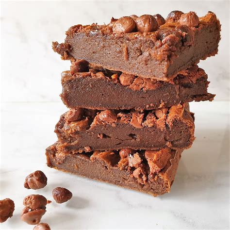 chocolate-mud-brownies-with-avocado-foodle-club image