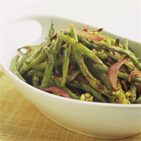 roasted-green-beans-with-red-onion-and-walnuts image