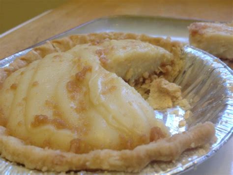 amish-peanut-butter-pie image
