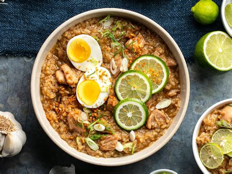 arroz-caldo-filipino-chicken-and-rice-soup image