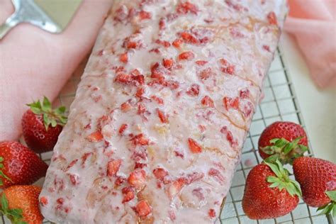 best-recipe-for-strawberry-pound-cake-savory image