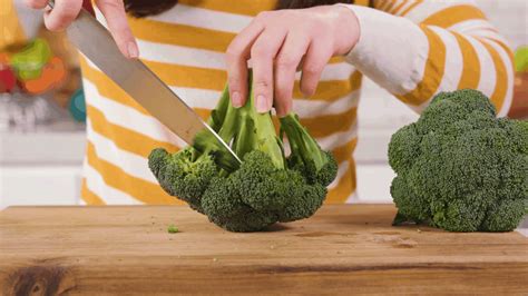 the-best-roasted-broccoli-ever-the-stay-at-home-chef image