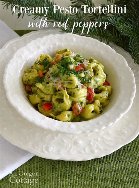 creamy-pesto-tortellini-with-red-peppers-a-15-minute image