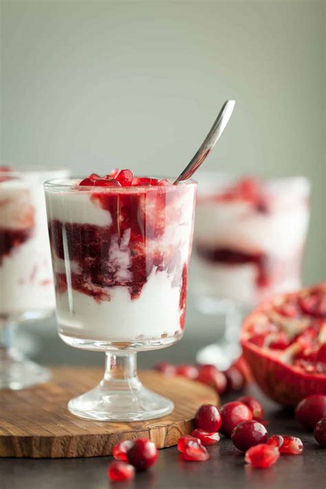 cranberry-fool-gourmande-in-the-kitchen image