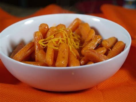 sweet-orange-roasted-baby-carrots image