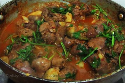 how-to-make-kozhi-karal-curry-chicken-liver-curry-indian image