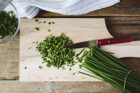 the-best-herbs-to-grow-for-bread-baking-ingredients image