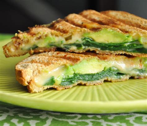 spinach-and-avocado-grilled-cheese-peas-and-crayons image