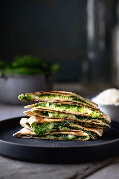 spinach-pesto-and-cheddar-quesadillas-healthy image