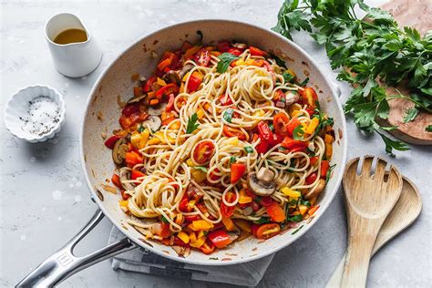mixed-bell-pepper-mushroom-spaghetti-italpasta image