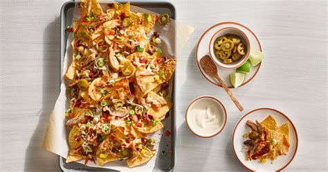 maple-lime-chicken-nachos-maple-from-canada image