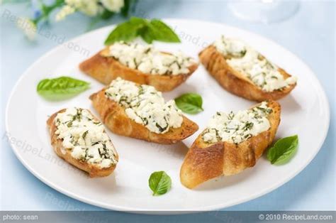 basil-goat-cheese-crostini-recipe-recipelandcom image