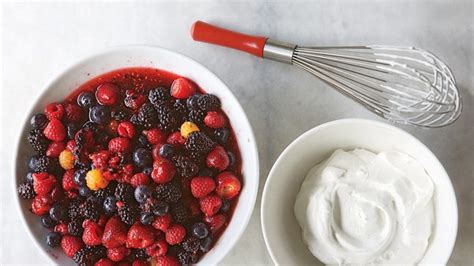 macerated-berries-with-vanilla-cream-recipe-bon image