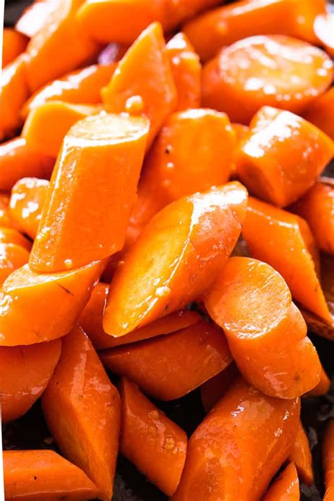 honey-garlic-butter-roasted-carrots-glazed-carrots image