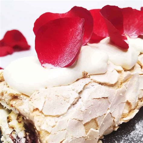 rosewater-pavlova-roll-meringue-roulade-baking-like image