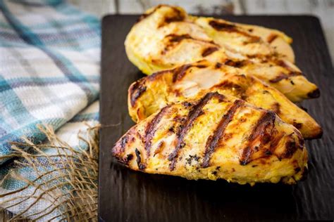 tandoori-chicken-marinade-bake-eat-repeat image