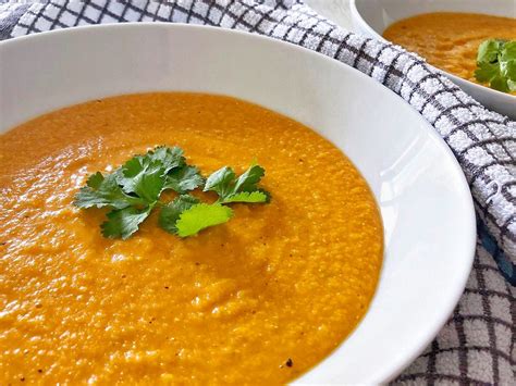 kirmizi-mercimek-orbası-turkish-red-lentil-soup image