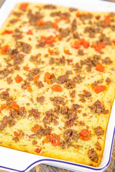 rotel-sausage-cream-cheese-grits-casserole-plain image