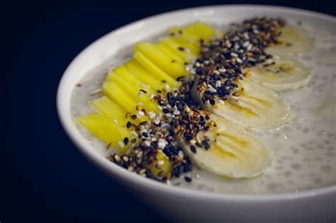 ch-chuối-banana-sweet-soup-the-buslife-kitchen image