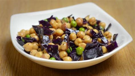 chickpea-and-red-cabbage-salad-salad image