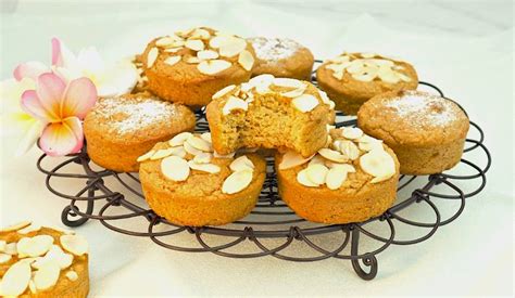 orange-and-almond-mini-cakes-paleo-the-joyful-table image