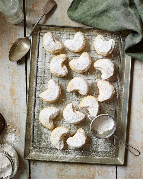 kourabiedes-greek-almond-biscuits-recipe-delicious image