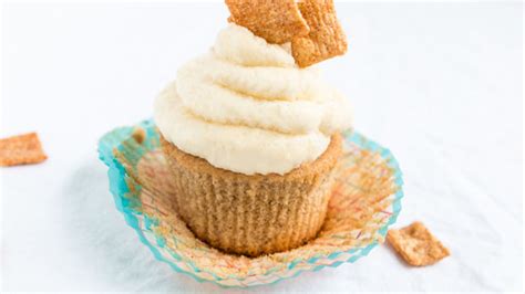 cinnamon-toast-crunch-cupcakes image