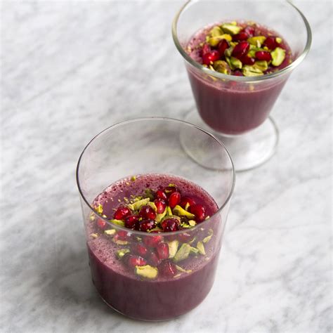 pomegranate-gele-jeleh-ye-anar-food-wine image
