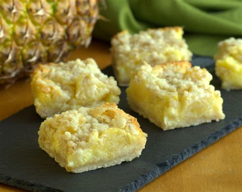pineapple-crumble-bars-baking-bites image