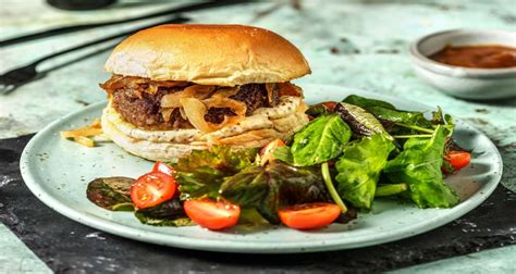 french-dip-burgers-recipe-hellofresh image