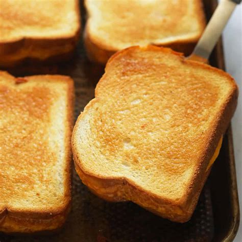 sheet-pan-grilled-cheese-serves-a-crowd-the image
