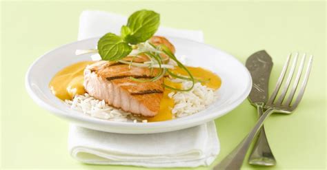 salmon-with-mango-sauce-recipe-eat-smarter-usa image