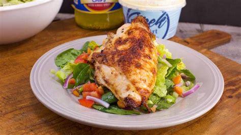 bottom-of-the-greek-yogurt-jar-chicken-marinade image