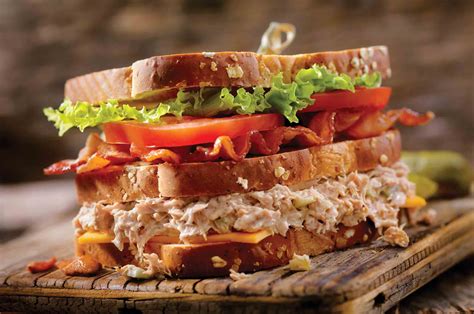 5-club-sandwiches-classic-classy-everything image