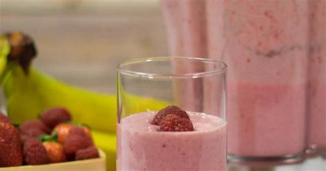 10-best-strawberry-raspberry-smoothie image