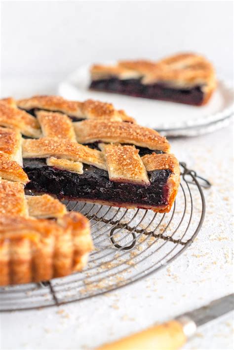 blueberry-crostata-blueberry-tart-cloudy-kitchen image