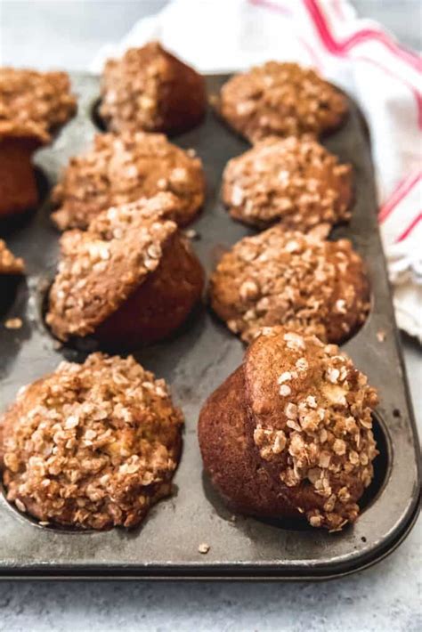 easy-apple-oatmeal-muffins-house-of-nash-eats image