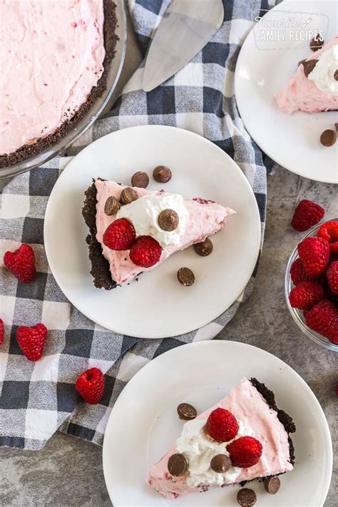 raspberry-cream-pie-easy-no-bake-recipe-with-fresh image