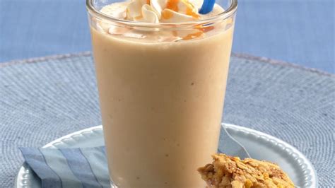 crme-caramel-chai-smoothies-recipe-pillsburycom image