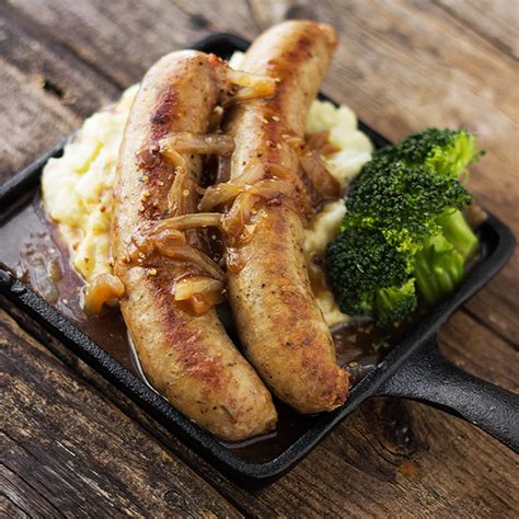 classic-bangers-and-mash-seasons-and-suppers image