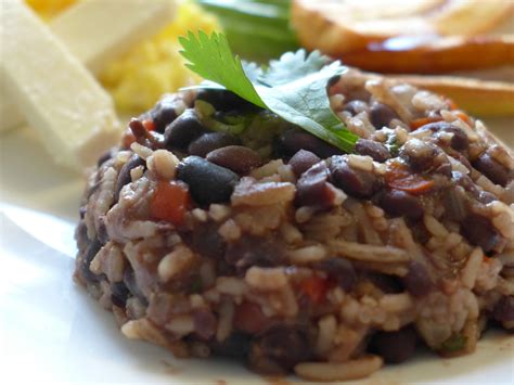 gallo-pinto-beans-and-rice-traditional-costa-rican image