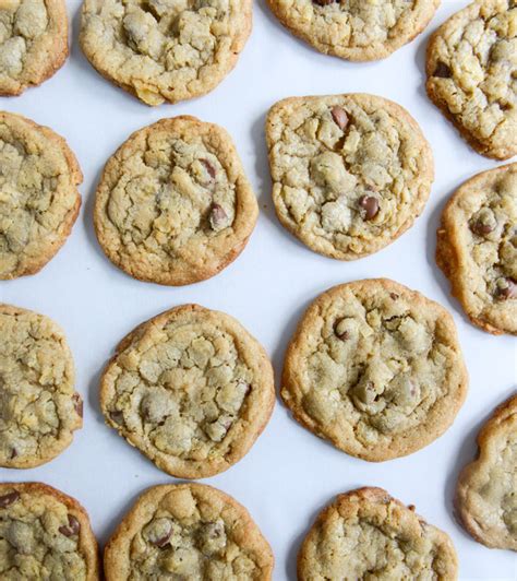 chewy-potato-chip-chocolate-chip-cookies-how image